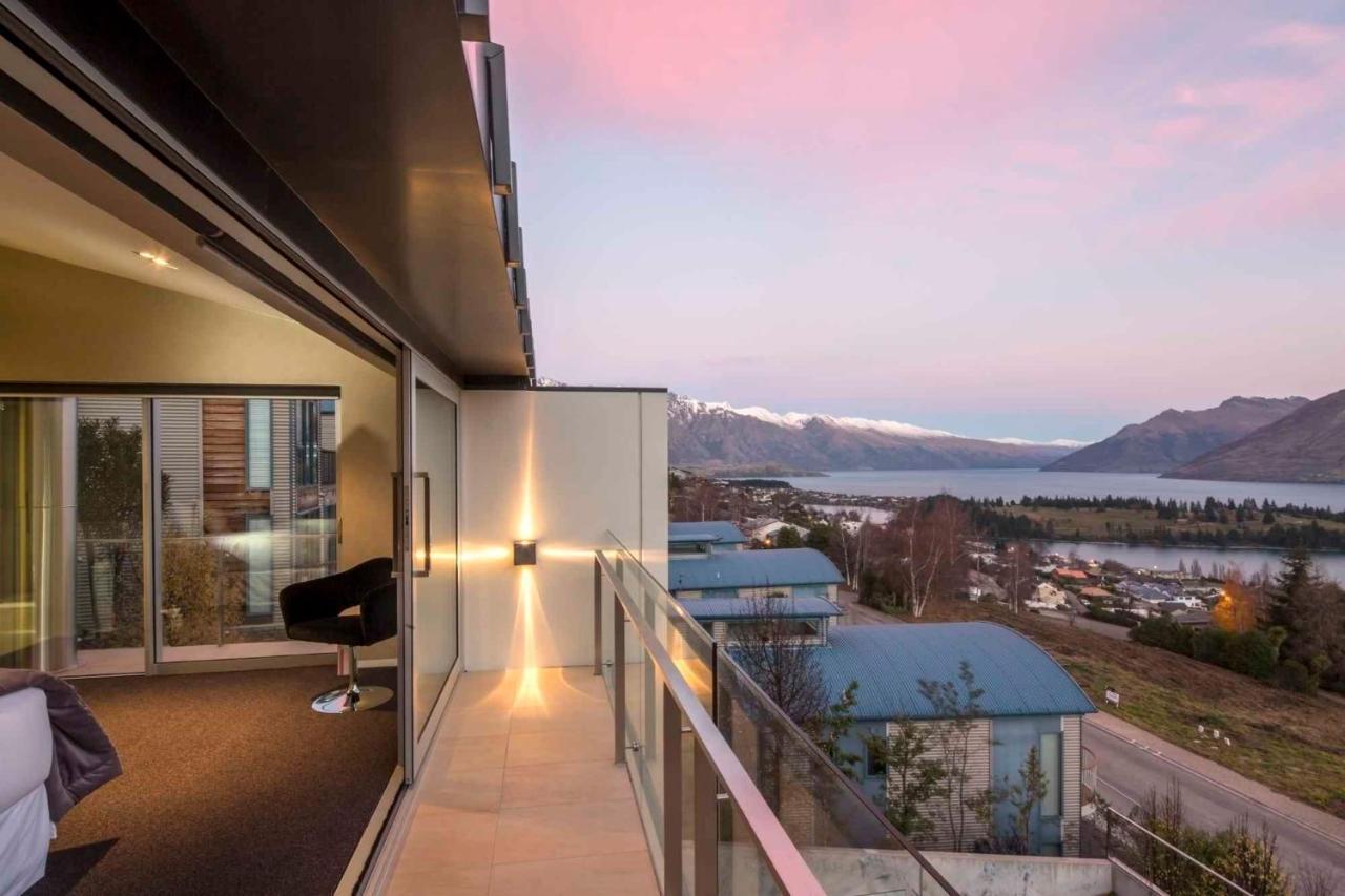 Villa De Luxe, A Relax It'S Done Luxury Holiday Home Queenstown Zewnętrze zdjęcie