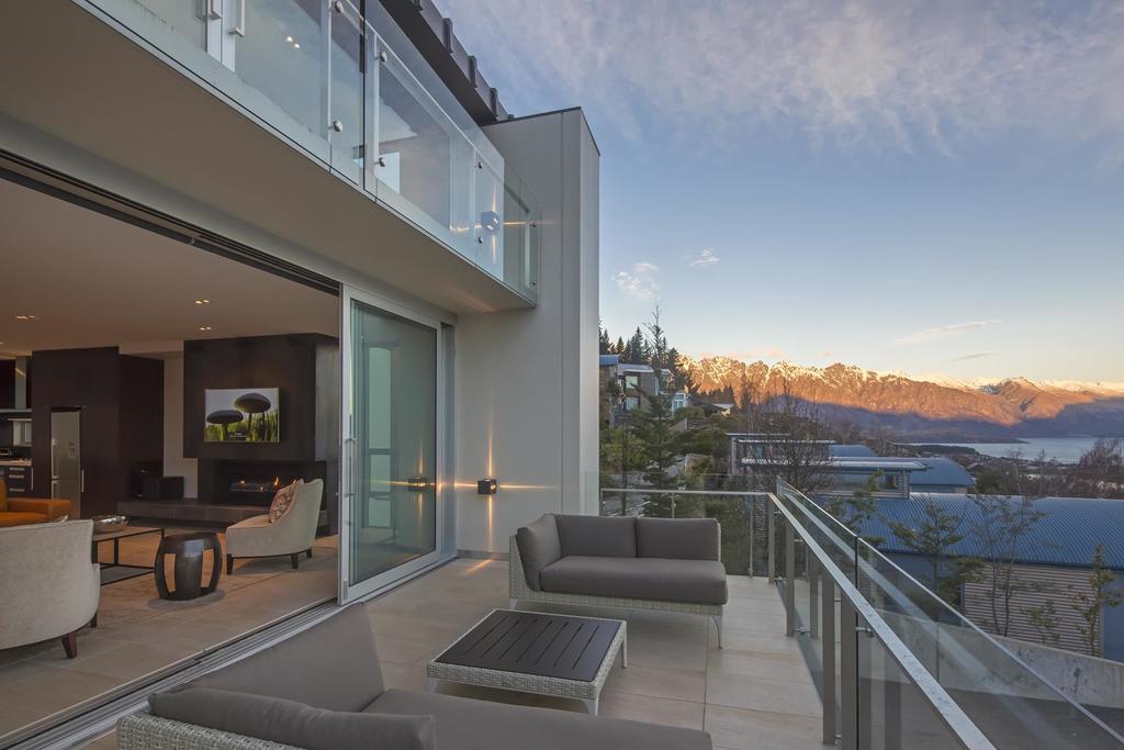 Villa De Luxe, A Relax It'S Done Luxury Holiday Home Queenstown Zewnętrze zdjęcie